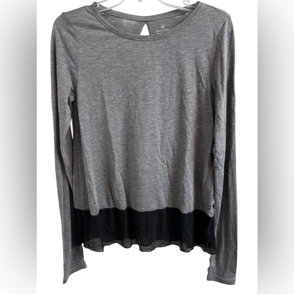 SWEATY BETTY Long Sleeve Mesh Bottom Keyhole Back Top Gray/Black Sz XS/S/M ✨EUC✨